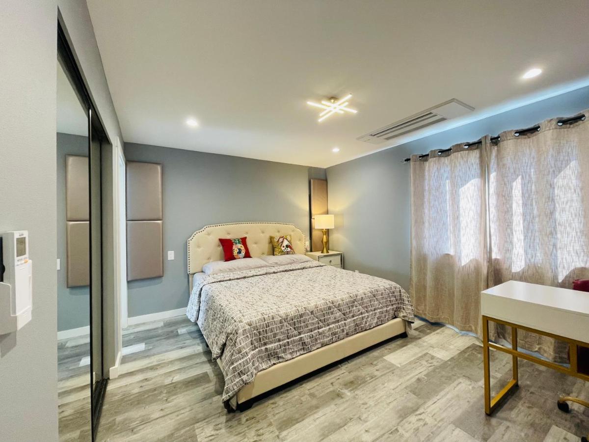 Green Lake 1St Line Home A With Central Air Conditioners シアトル エクステリア 写真